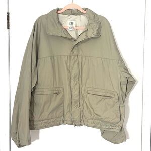 Gap lightweight jacket, men’s XL, khaki, zip/button up preowned